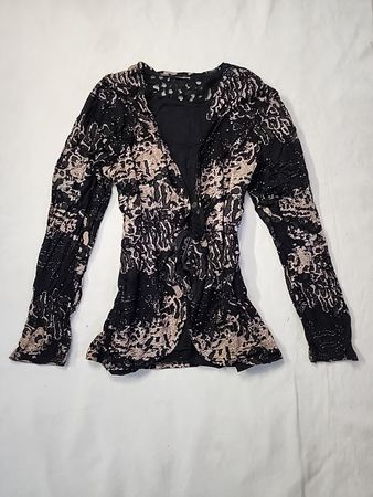 Long-Sleeve Top with Black and Beige Pattern