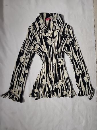 Blouse with Black and White Floral Pattern