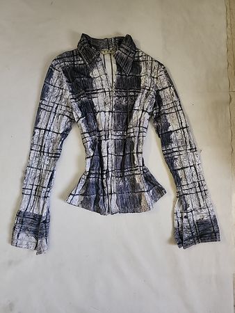 Long-Sleeve Top with Plaid Pattern