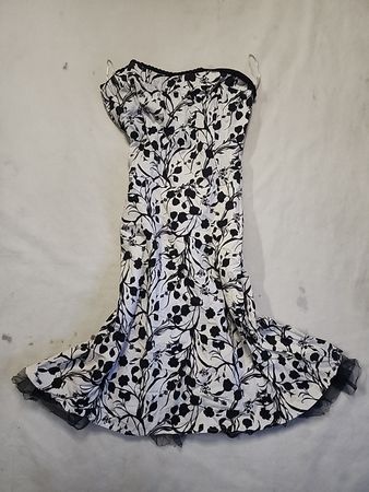 Black and White Floral Patterned Garment