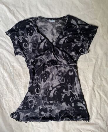 Blouse with Black and Gray Floral Pattern