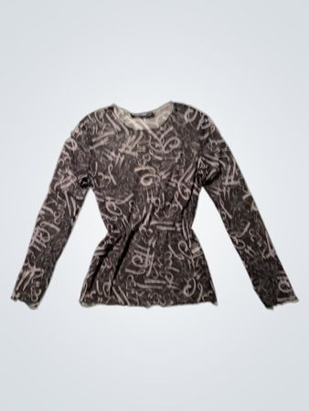 MADO Long Sleeve Graphic Top