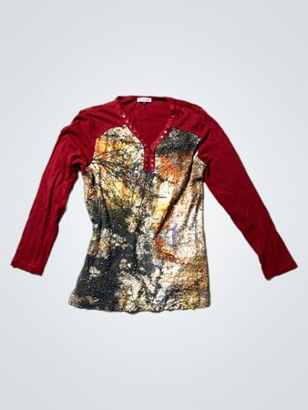 Bagoraz Red and Multicolor Graphic Long Sleeve Shirt