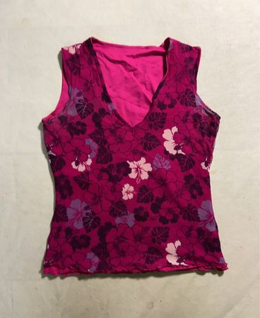 Pink Floral V-Neck Sleeveless Top