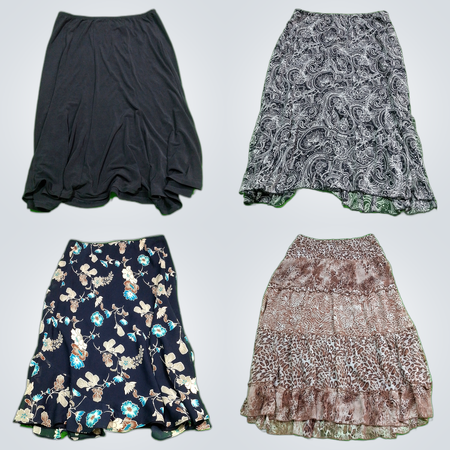 Notations Y2K Skirt Bundle