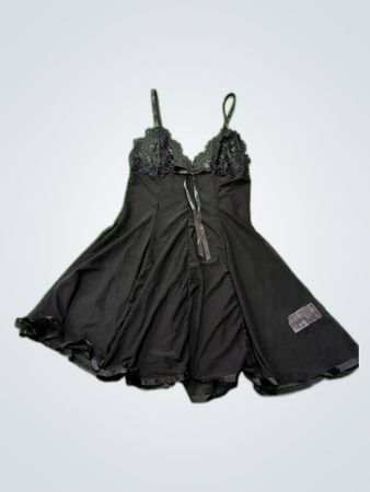 Black Lace Trim Chemise