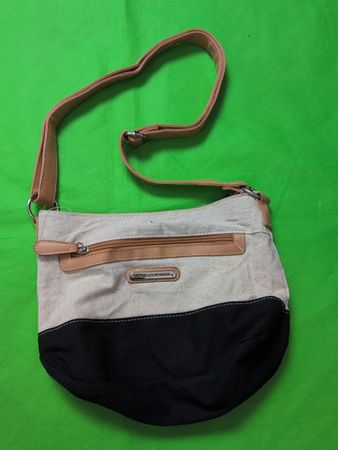 Stone Mountain USA Beige and Black Canvas Shoulder Bag