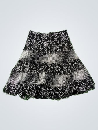 Ma Tu Vu Floral Ruffled Skirt