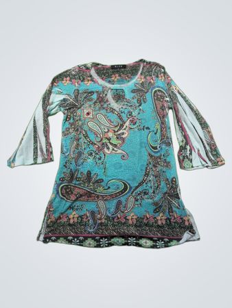B.L.E.U. Floral 3/4 Sleeve Top