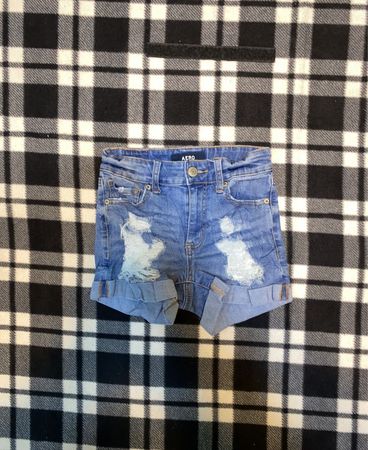 AERO Verwaschene Denim-Shorts