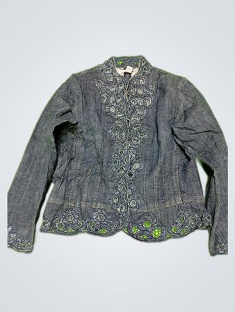 CHICO'S Embroidered Gray Blouse