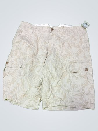 Dockers beige shorts