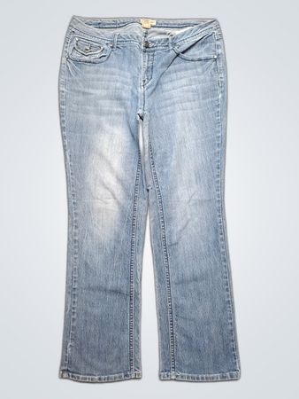 Earl Jean Bootcut Jeans