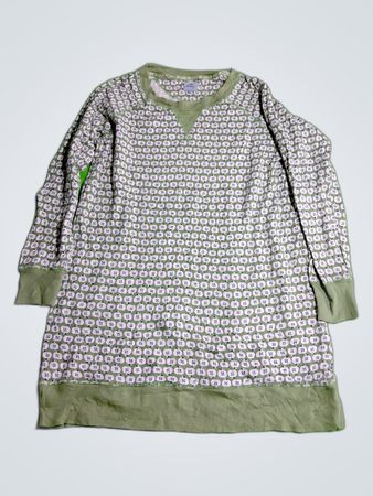 Green Long Sleeve Dress with White and Purple Pattern