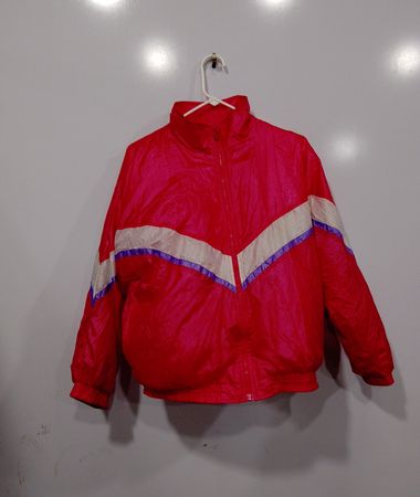 Lavon Petites Red Windbreaker