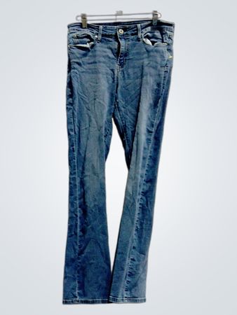 Levi's Signature Bootcut Jeans