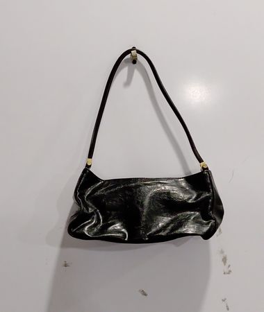 Black shoulder bag