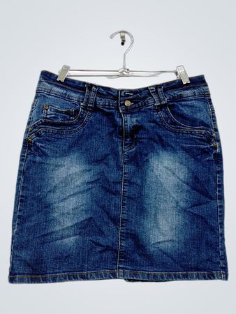 George. Jeansrock