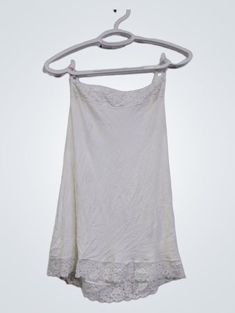 Felina Lingerie Weißer Slip mit Spitzeneinfassung