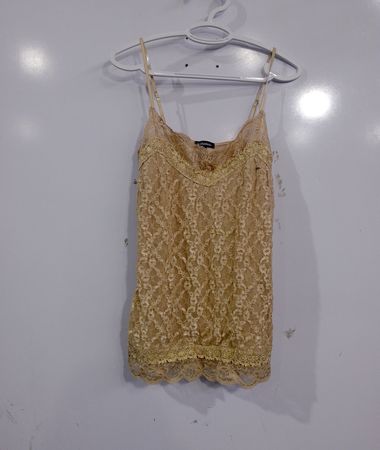 Le Chateau Cami Top
