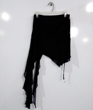 Urban Outfitters Schwarzer asymmetrischer Midirock