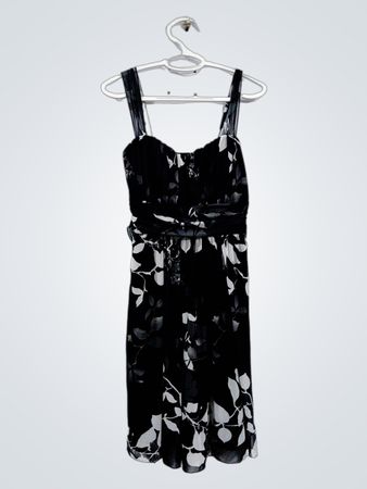 Maurice's schwarzes Midikleid mit Blumenmuster