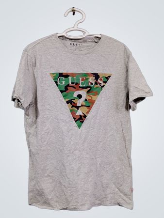 Guess T-Shirt