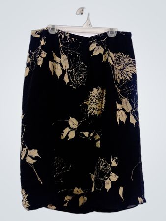 Cynthia Howie Maggy Boutique schwarzer Rock mit Blumenmuster, 100% Seide