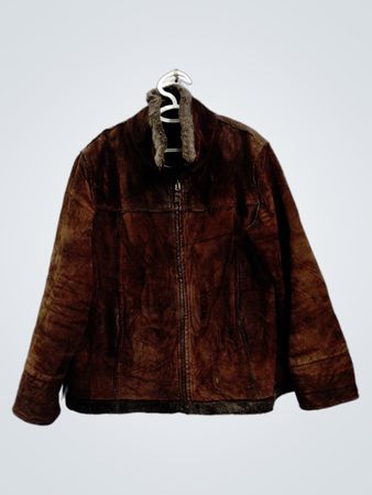 Braune Jacke mit Kunstfellfutter