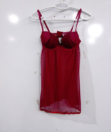 Rotes Babydoll-Dessous