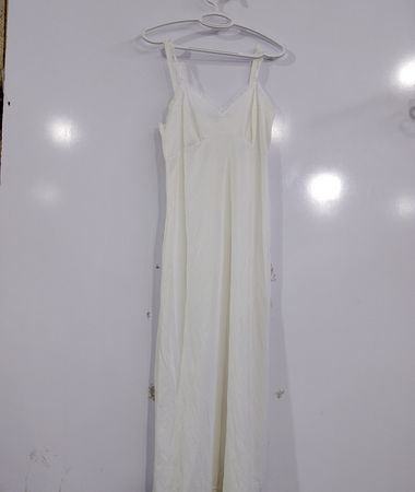Gamage White Spitzenbesatz-Unterkleid 34/12
