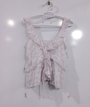 Rosa Spitzen-Volant-Camisole