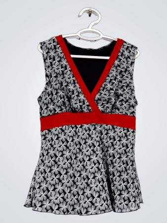 Maurices ärmellose Bluse mit V-Ausschnitt