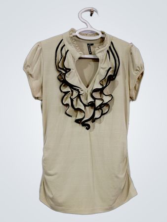 Heartsoul Women's Ruffle Neck Top