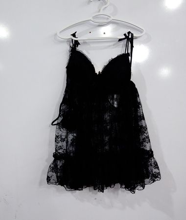 Schwarzes Spitzen-Babydoll-Nachtwäsche