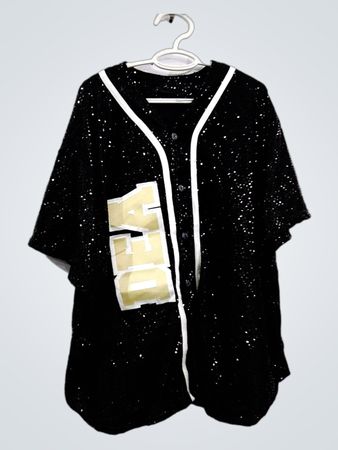 Schwarzes Pailletten-Baseballtrikot "COACH KAREN HIT 0