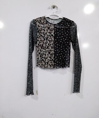 Garage Mesh Blumen-Top mit langen Ärmeln