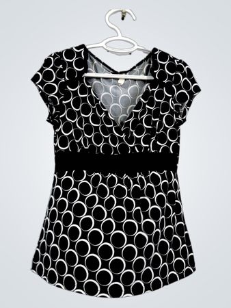 Maurice's Black & White Circle Print Top