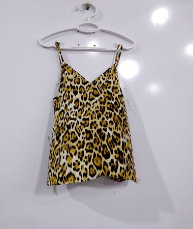 Rund um Leopard-Print-Cami-Top