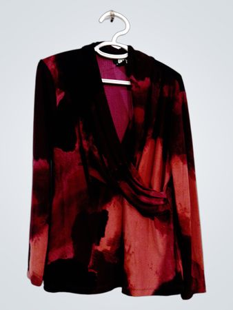 DKNY Langärmeliges Wickeloberteil mit abstraktem Print