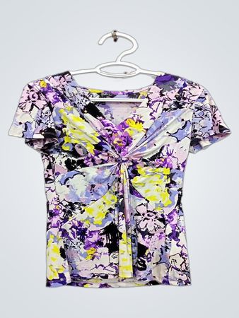 Daisy Fuentes Floral Twist Front Top