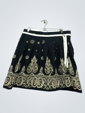 Baumwoll-Express Rock mit schwarzem Paisley-Muster