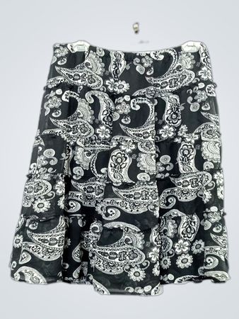 ANTHONY Black Paisley gestufter Midirock