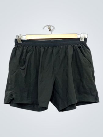 Gymshark Schwarze Sportshorts