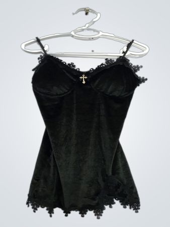 Schwarzes Samt-Cami mit Spitzenbesatz