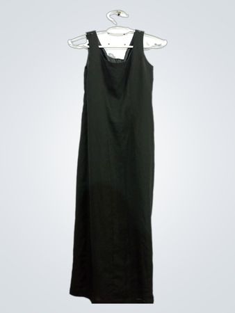 Schwarzes ärmelloses Maxikleid