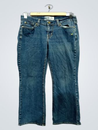 Signature by Levi Strauss & Co. Curvy Bootcut Jeans