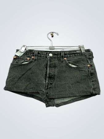 Levi's Premium Ribcage Straight Ankle Denim-Shorts