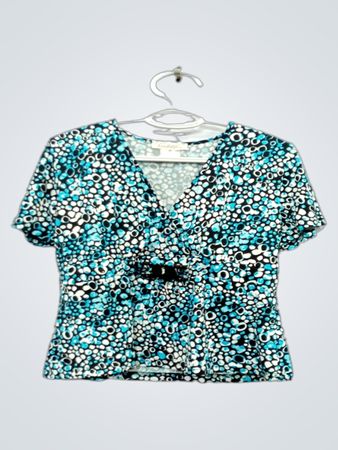 Tradition Damen Blau-Schwarz gemustertes V-Ausschnitt Kurzarmshirt mit Verzierung