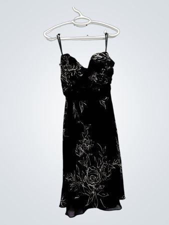 Vestido curto floral preto White House Black Market